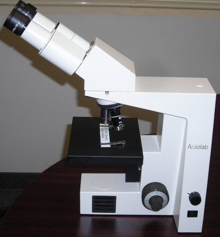 Robert Hooke - reflective microscope