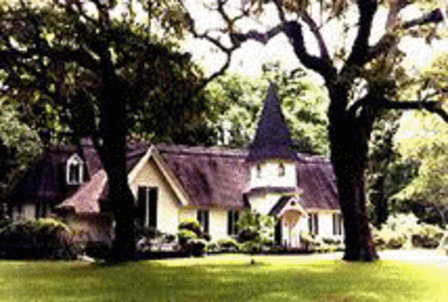 She was buried at Christ Church in Frederica cemetery under the spreading oaks where she received her first inspiration for the turnabout in her writing career.