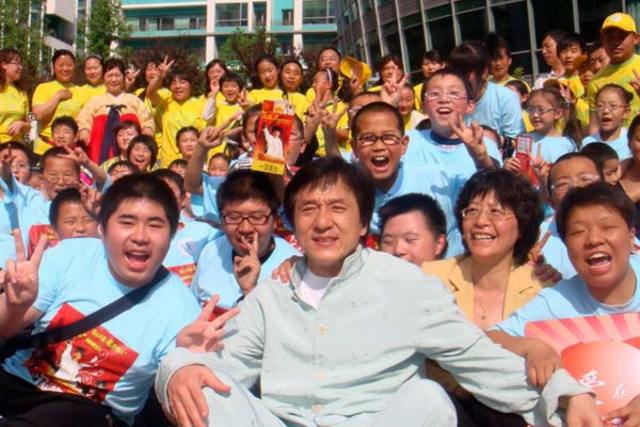 jackie chan charlitable foundation is founded