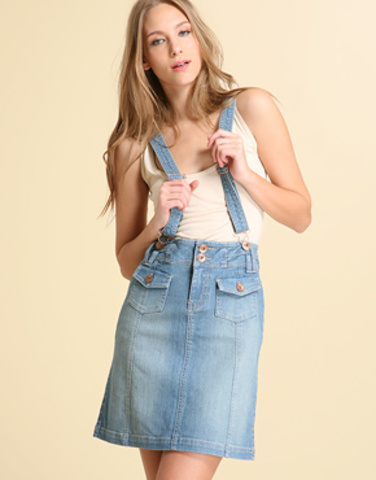 Las Faldas del Dril de Algodón y Marni Bjornson