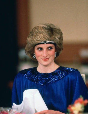 Realeza usa diademas