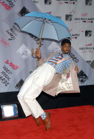 Fonzworth Bentley Crea Una Nueva Imagen