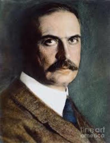 Different human blood types were discovered by Karl Landsteiner