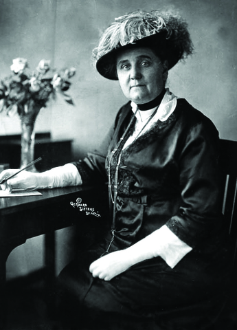 Jane Addams heads GFWC's Child Labor Committee