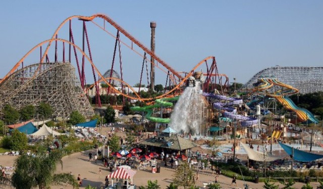 Six Flags Sophomore Year