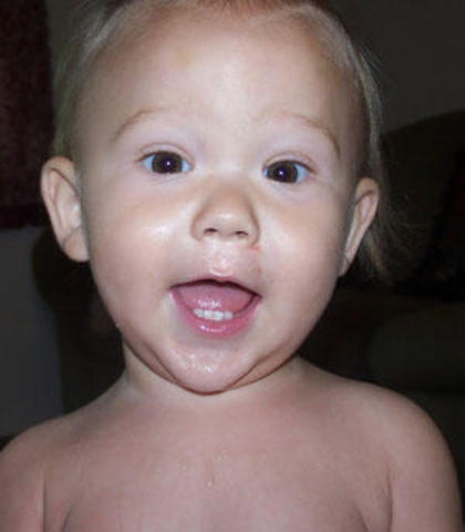 13 to 15 Months (Physical Development)