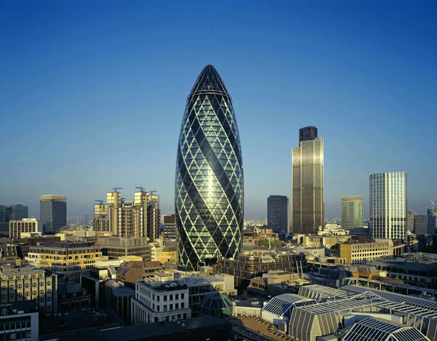 30 St Mary Axe ( "el pepinillo" )