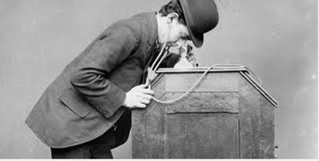 Peephole Kinetoscope