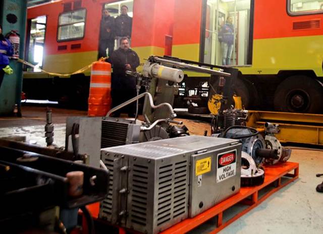 DAR MANTENIMIENTO MAYOR A LOS 45 TRENES DE LÍNEA 2