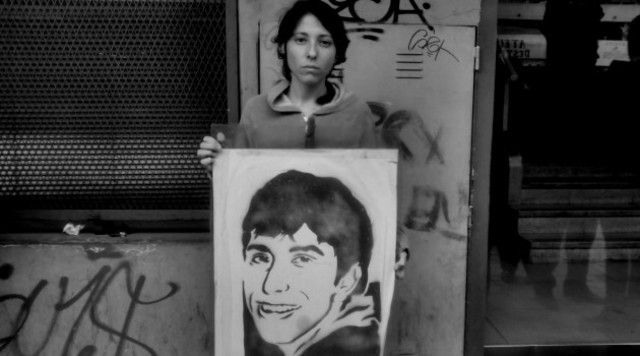 Los vecinos y los medios no oyen a los familiares de Luciano