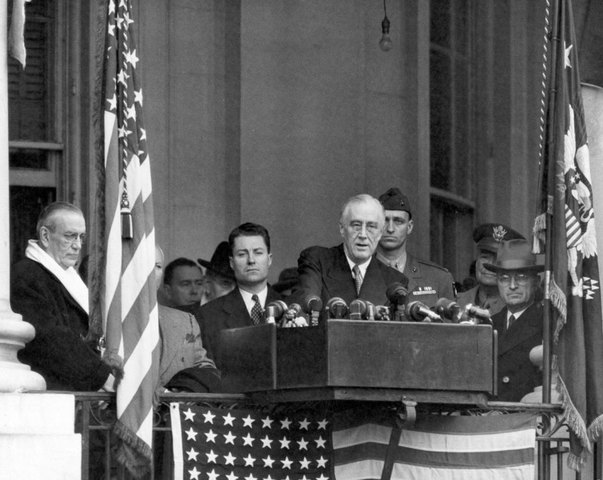 FDR takes oath of office
