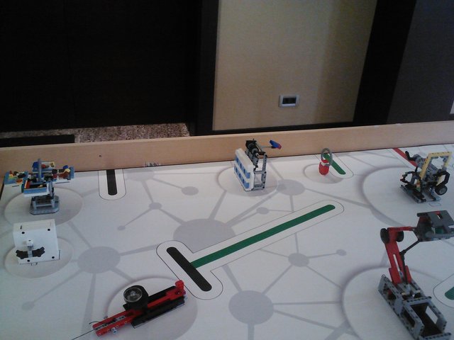 Судья и преподаватель FLL