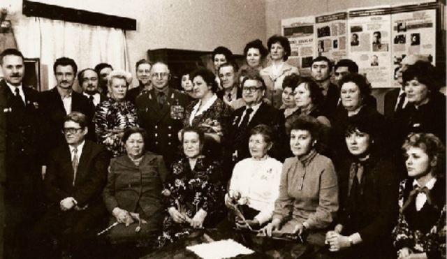 Приезд в школу.