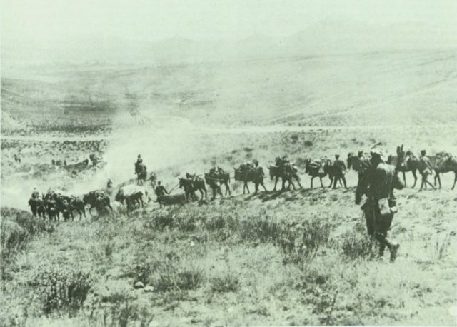 Τουρκική επίθεση - Υποχώρηση Ελλήνων