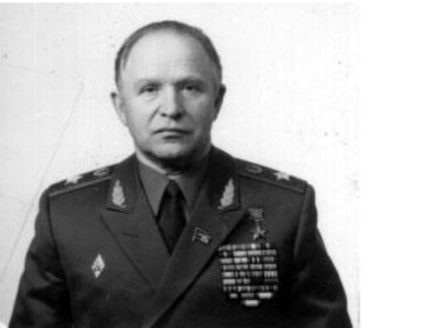 Генерал армии