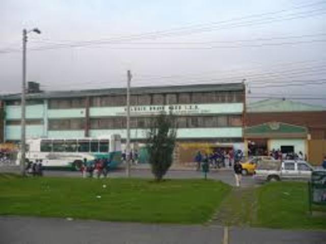 COLEGIO BRAVO PAEZ