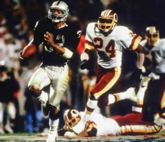 LA. Raiders beat Washington Redskins