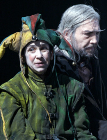 Shakespeare writes King Lear and Macbeth