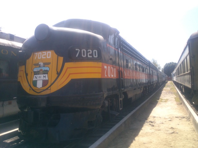 Locomotora NdeM 7020