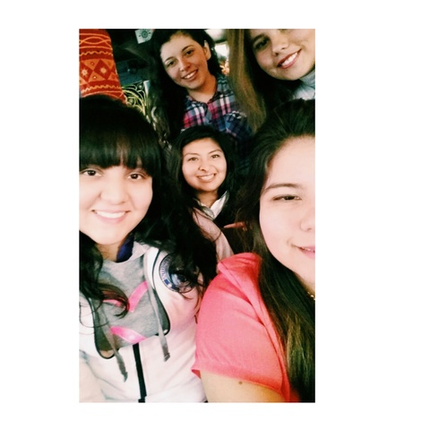 Amigas a pesar de la distancia