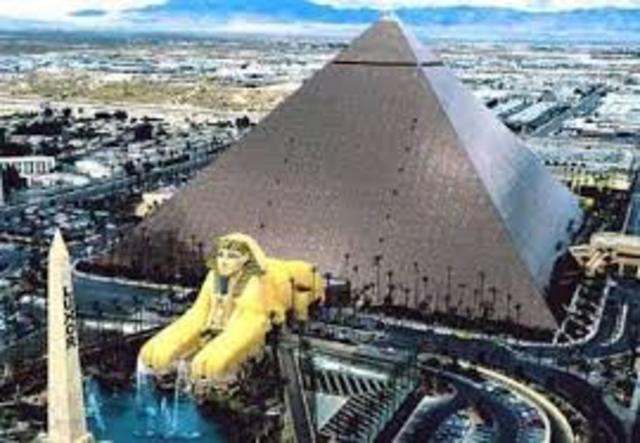 Luxor Piramide