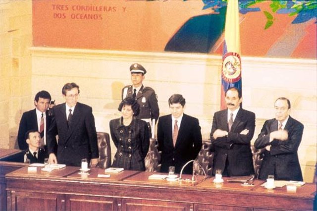 Primera reforma a la Constitución de 1991
