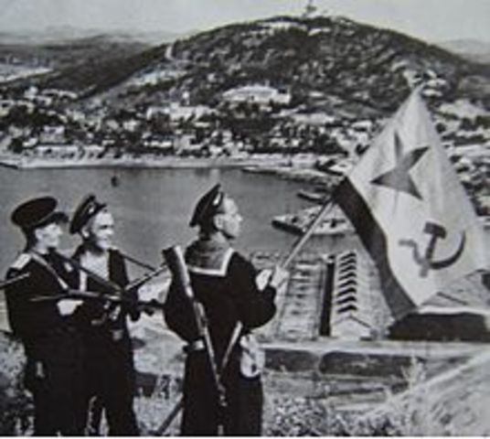 Soviets in Manchuria