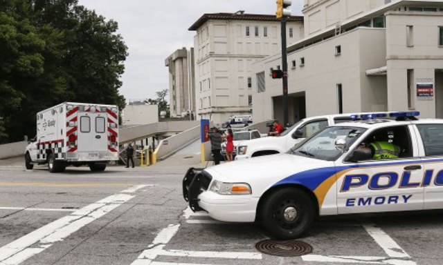 First U.S. Ebola Patient Arrives in U.S. for Treatment