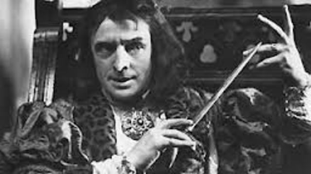 Richard lll is killed in battle