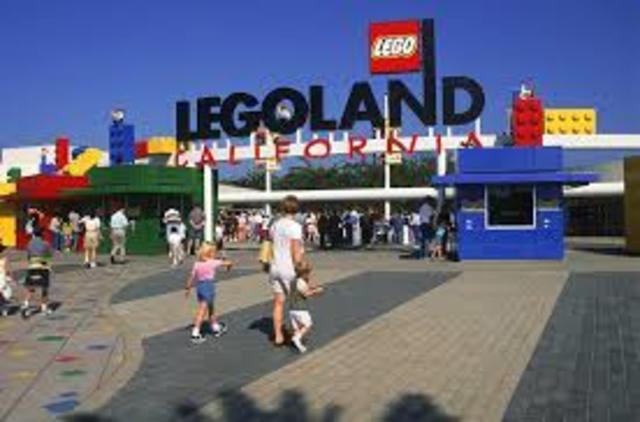 Visits LegoLand in Carlsbad, CA