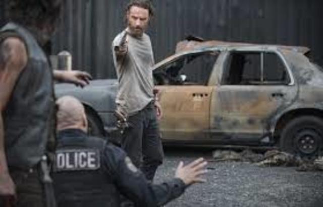 Epizod 7 „Crossed”