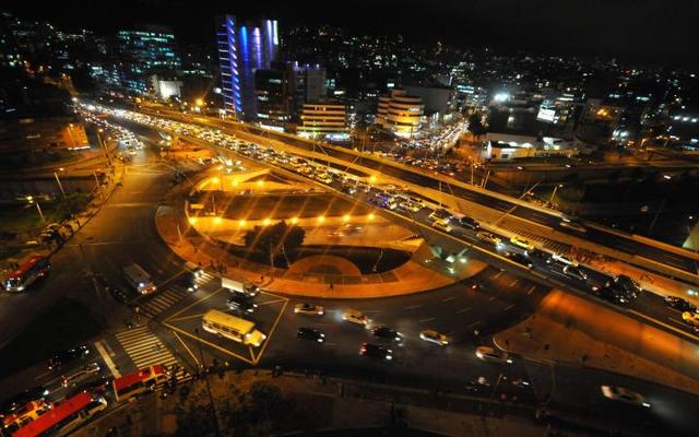 Puente de la calle 100 con 15