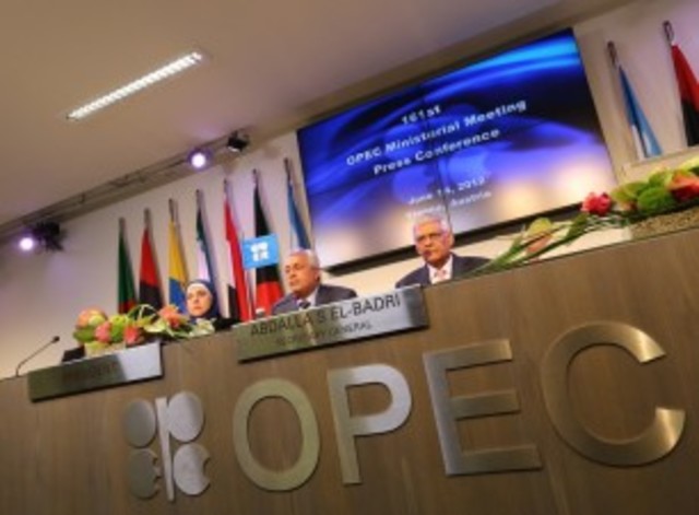 OPEC raises Saudi light crude export price