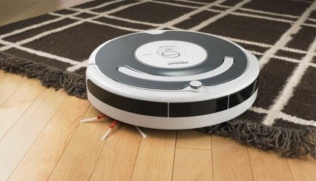 Intro of Roomba the Robot Vacuum