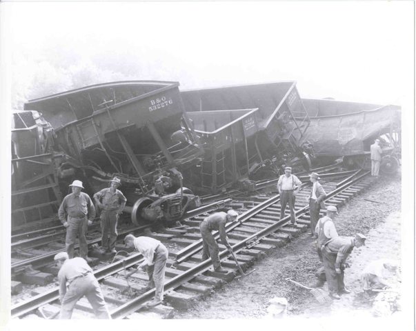 Baltimore and Ohio Railroad Begins Constriction