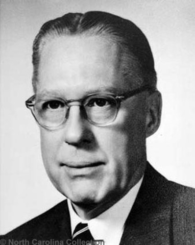 EDWAR THORNDIKE - Primero en merecer el título de psicólogo de la educación