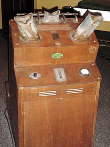 Shoe Fitting Fluoroscope