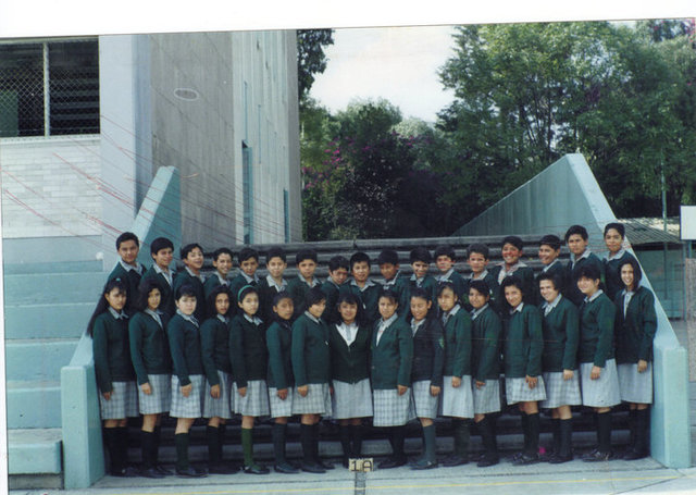 Secundaria muy bonita etapa