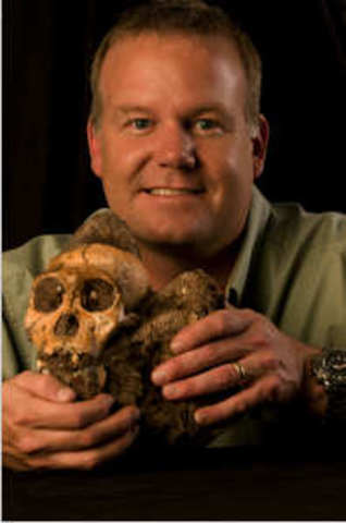 LUCY, AUSTRALOPITHECUS AFARENSIS