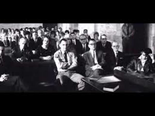 A jury of 12 man finds Hickock and Smith guilty. They are sentenced to death.