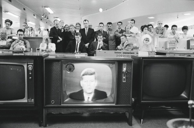 Kennedy speaks on Television