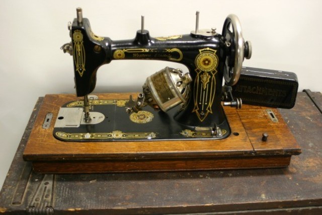 Sewing Machine