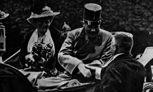 Archduke Franz Ferdinand assasinated.
