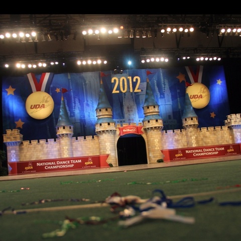 DANCE TEAM NATIONALS