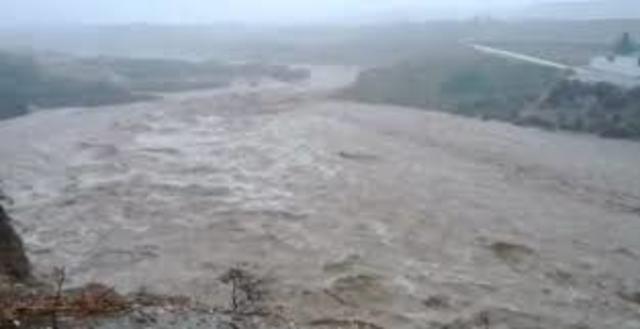 CATÁSTROFES CREADAS POR LA SALIDA DEL RÍO