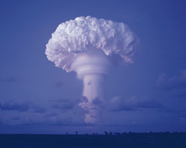 Nixon unleashes a "Christmas Bomb" on Vietnam