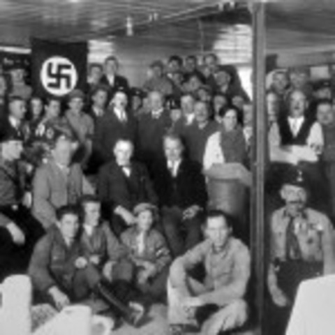 Nazi's reach a political majority in Germany