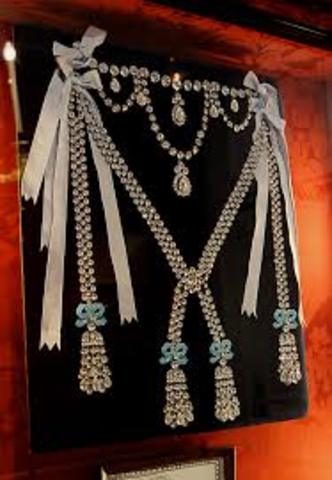 The Diamond Necklace Affair