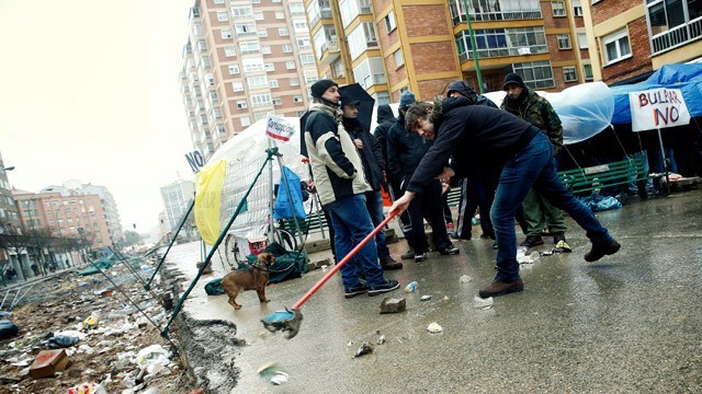 Los vecinos de Gamonal desconfían de las decisiones del alcalde