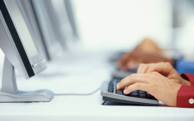 Aparecimento dos microcomputadores.